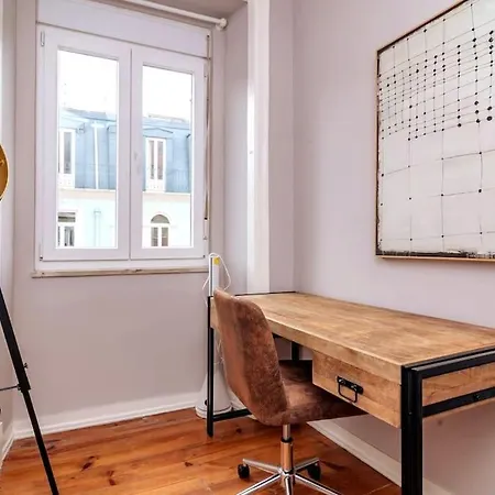 Apartment Charming Tram 28 W/ac, Heating *